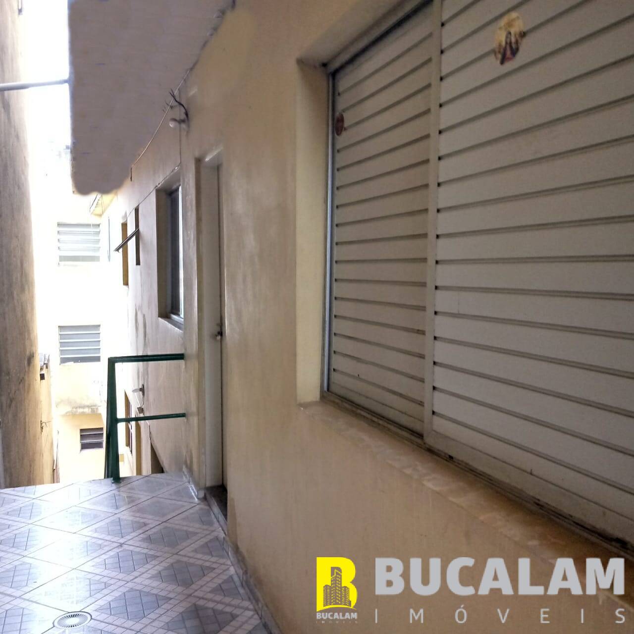 Prédio Inteiro à venda com 12 quartos, 200m² - Foto 2