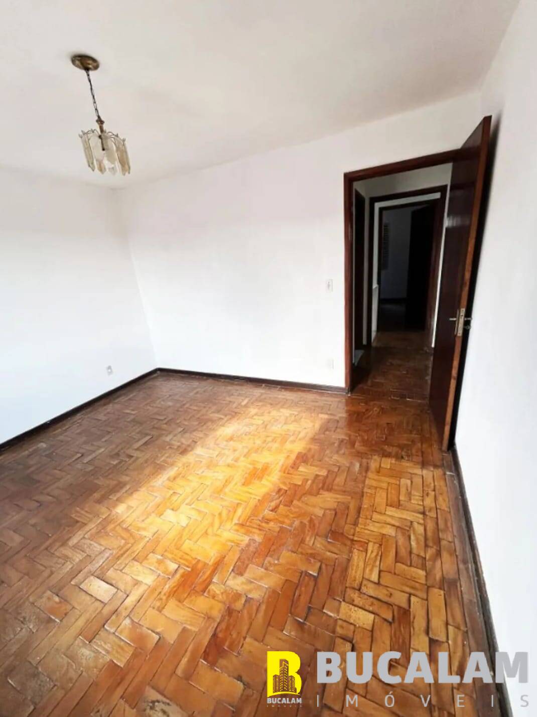 Casa, 3 quartos, 250 m² - Foto 8