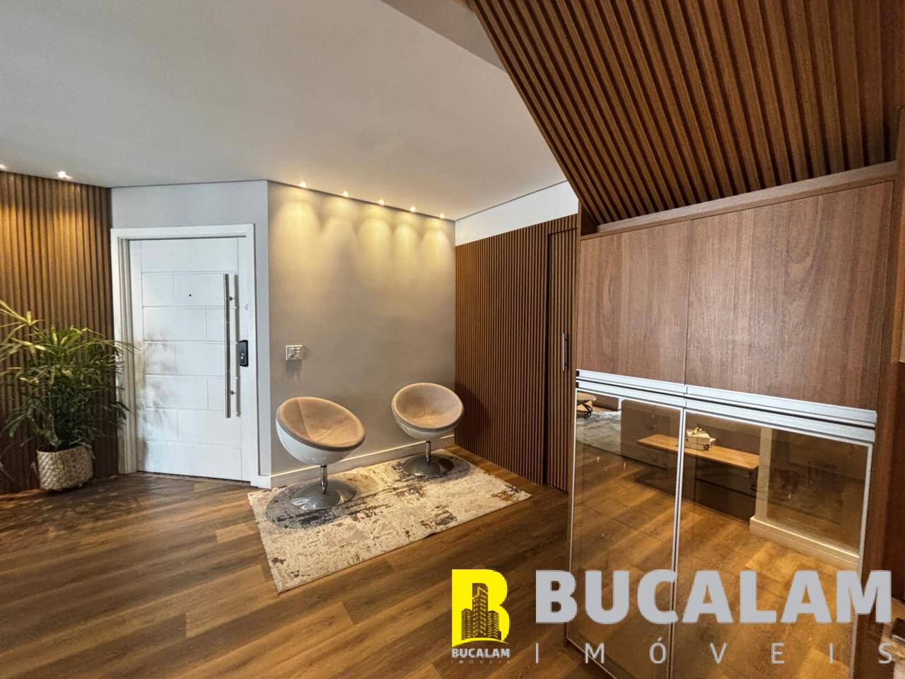 Cobertura, 3 quartos, 220 m² - Foto 5