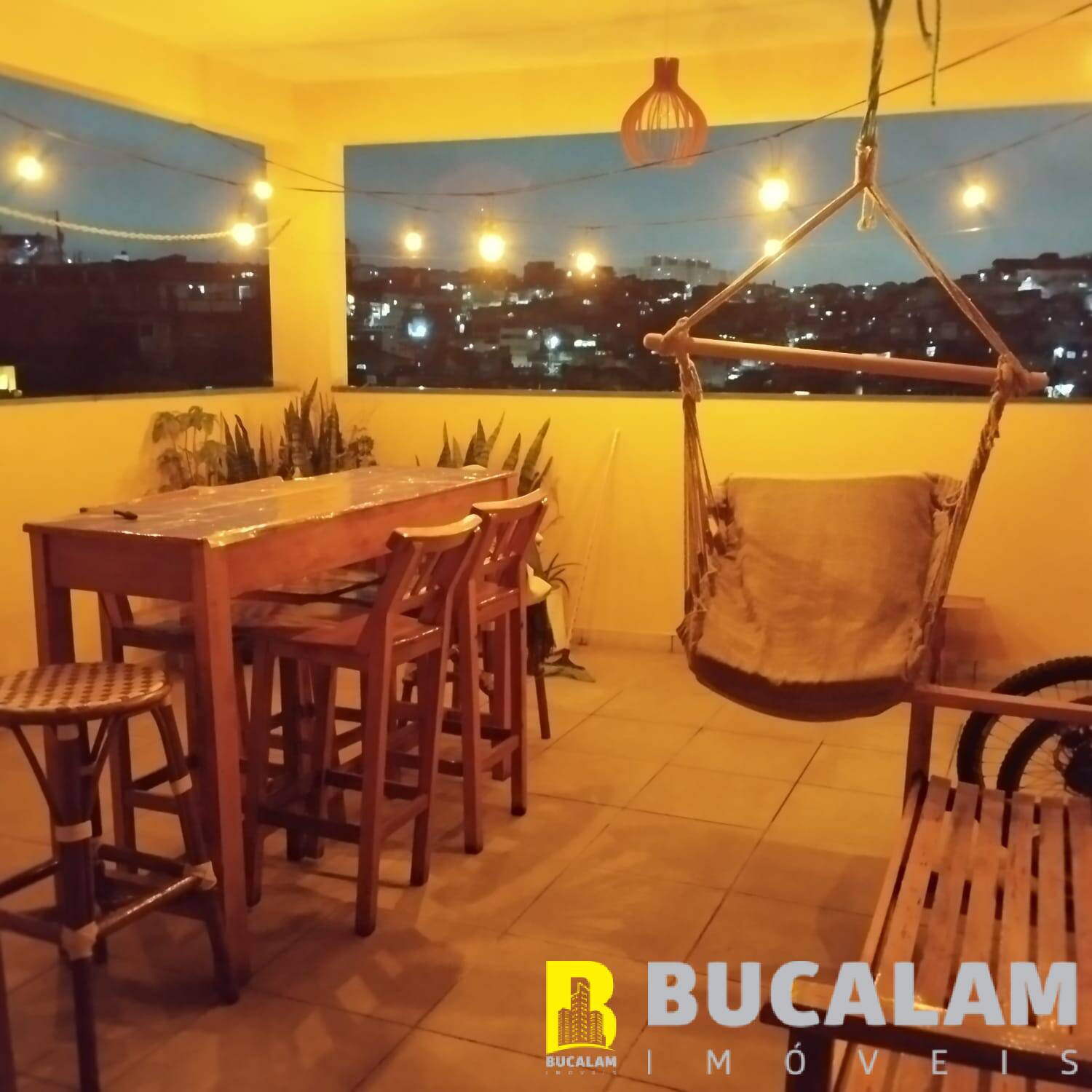 Casa, 3 quartos, 300 m² - Foto 1